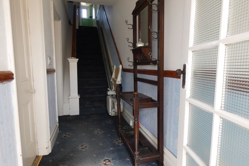 Vestibule/Entrance Hallway- click for photo gallery